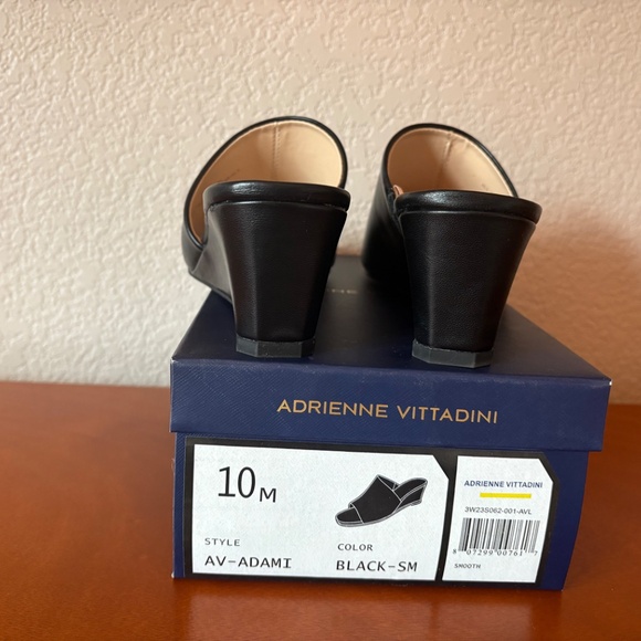 Adrienne Vittadini Adami Black Wedge Sandal, Size 10 - Picture 10 of 10
